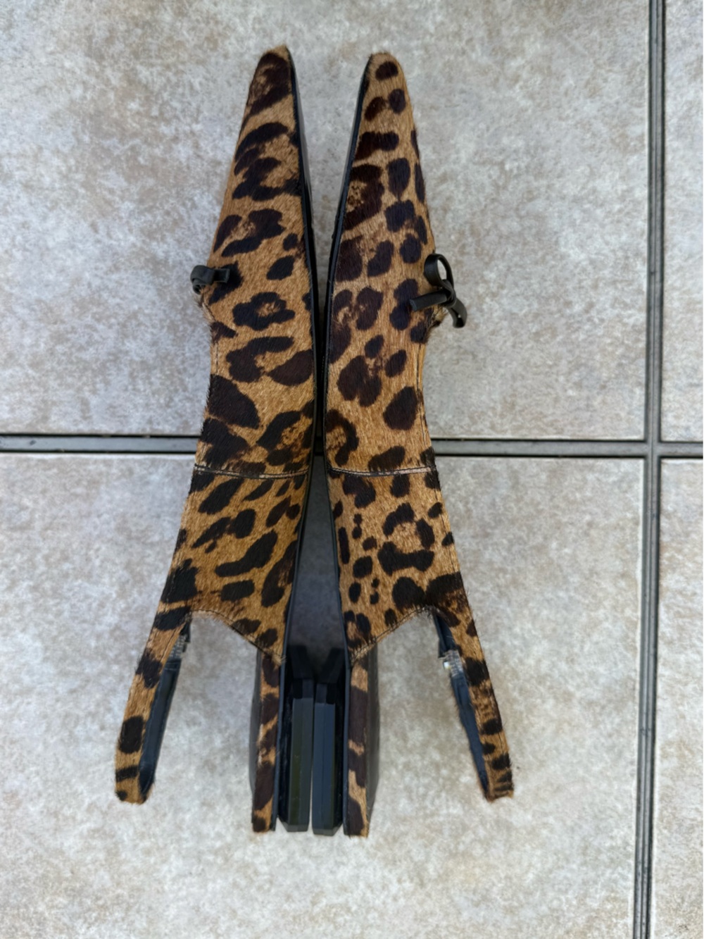 Schutz Violetta Sculpt Ballet Flats, featuring a leopard pattern - Picture 14 of 15